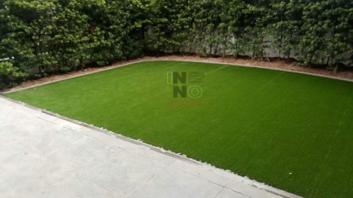 Dawn Coloma Residence-Artificial Grass