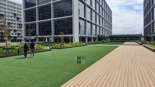 SM Retail Corporate Office-Roof Deck