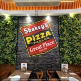 Shakeys-SM-Caloocan-min-1024x1024